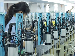 充電寶安全危機背后，靈科超聲波用“微米級”技術(shù)守護(hù)全球制造品質(zhì)