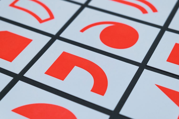 Totalcontent品牌視覺形象設計，讓引號煥發新生