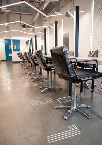 倫敦斯凱勒美發(fā)沙龍品牌設(shè)計(jì)和室內(nèi)空間設(shè)計(jì)