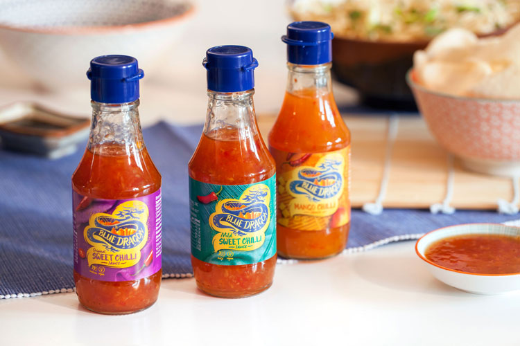 東亞食品品牌藍龍(Blue Dragon)視覺識別和包裝設計