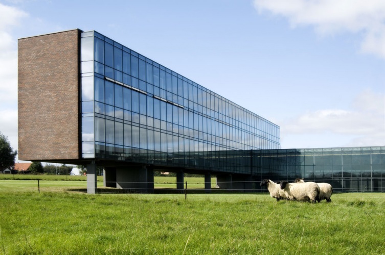 B&O國際化品牌視覺形象設(shè)計